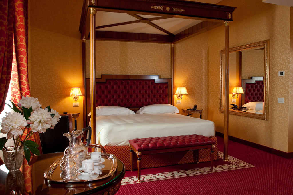 Hotel Maxim Anzola dell'Emilia Cameră foto
